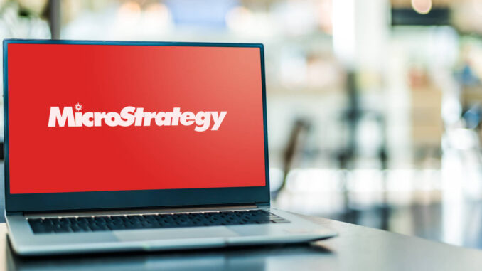 MicroStrategy better than Coinbase for crypto exposure: Berenberg microstrategy vs coinbase stock berenberg