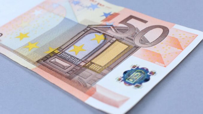 EU’s Leaked Digital Euro Bill Outlaws Interest, Large Holdings, Programmability EU’s Leaked Digital Euro Bill Outlaws Interest, Large Holdings, Programmability