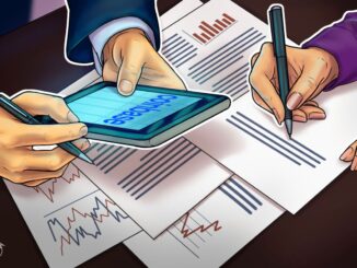Moody's downgrades Coinbase citing 'uncertain magnitude' of SEC charges