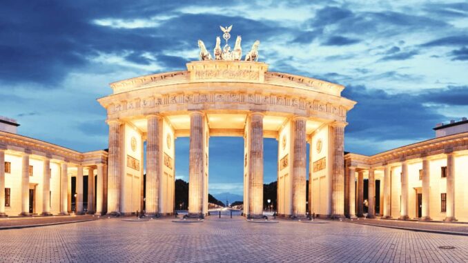 50% of German Crypto Investors View Digital Assets as Long-Term 50% of German Crypto Investors View Digital Assets as Long-Term Investment (Survey)
