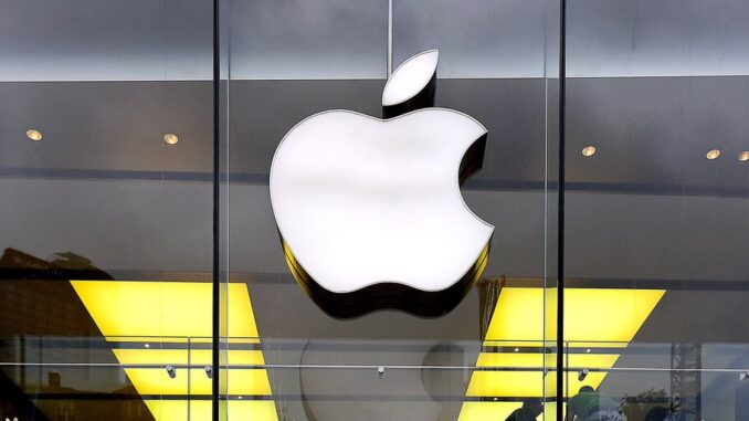 Apple Is Quietly Creating an AI Chatbot to Compete With Apple Is Quietly Creating an AI Chatbot to Compete With ChatGPT: Report