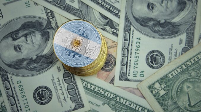 Argentine Politician Tells Rival: Bin USD for BTC Lawyer Says Argentina Should Bin Dollarization Plans, Adopt BTC