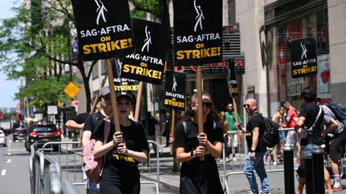 Hollywood’s Angry Creators Show Why Web3 Is Needed Hollywood’s Angry Creators Show Why Web3 Is Needed