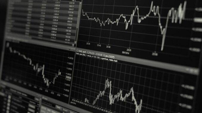 Midday Mover: BNB, SOL Outperform as Bitcoin Clings to $30K Midday Mover: BNB, SOL Outperform as Bitcoin Clings to $30K