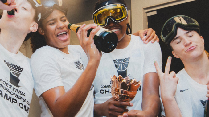 Coinbase Gives Out $120,000 Worth of Bitcoin to WNBA Players Coinbase Gives Out $120,000 Worth of Bitcoin to WNBA Players