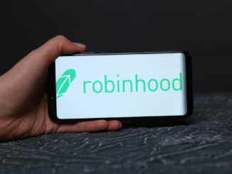 robinhood q2 crypto trading reveue down 18%