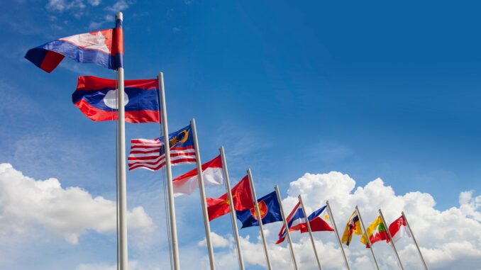 China Looks to Make ASEAN Digital Yuan Move China Looks to Make ASEAN Digital Yuan Move – CBDC ‘Breakthrough’ Imminent?