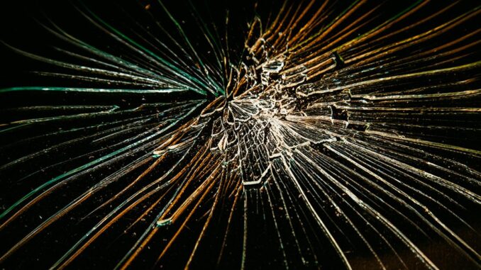 NFT Video Startup Glass Falls to Crypto Bear Market NFT Video Startup Glass Falls to Crypto Bear Market