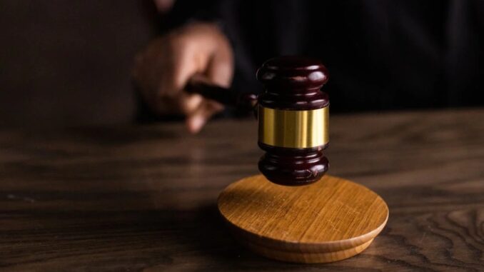 Silicon Valley Law Firm Fenwick & West Files to Dismiss Silicon Valley Law Firm Fenwick & West Files to Dismiss FTX Class Action Lawsuit