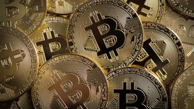 Bitcoin's Long-Term Holder Supply Hits All-Time High as Short-Term Holder Bitcoin's Long-Term Holder Supply Hits All-Time High as Short-Term Holder Supply Declines: Bitfinex