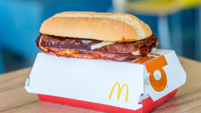 Bored Bitcoin Analysts Point to McRib Meme for Bullish Return Bored Bitcoin Analysts Point to McRib Meme for Bullish Return