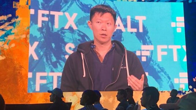 Singapore Police Responding to Su Zhu's Arrest Says It Has Singapore Police Responding to Su Zhu's Arrest Says It Has Detained 36-Year Old Man: Reuters