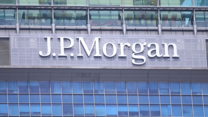 Bullish Crypto Market Overestimates Spot Bitcoin ETF Approval Benefits: JPMorgan Atmosphere (Shutterstock/CoinDesk)