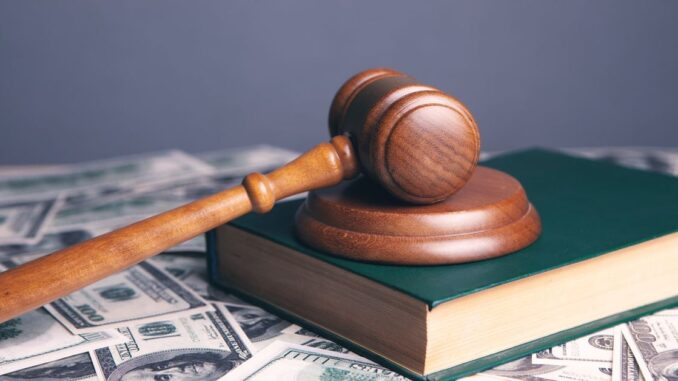 Crypto Lender Hodlnaut to Be Liquidated, Court Filing Shows Atmosphere (Shutterstock/CoinDesk)