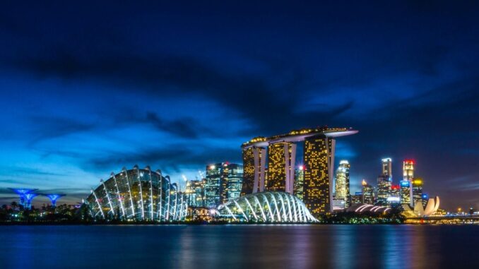 First Mover Americas: Singapore Central Bank Tests Tokenization Alongside JPMorgan, Lyllah Ledesma