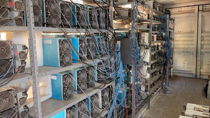 As Bitcoin Hits New Highs, Nasdaq-Listed Miners Face Unexpected Declines As Bitcoin Hits New Highs, Nasdaq-Listed Miners Face Unexpected Declines