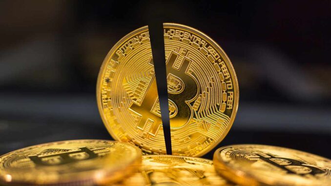 JPMorgan Expects Bitcoin Price to Drop to $42K After Halving JPMorgan Expects Bitcoin Price to Drop to $42K After Halving