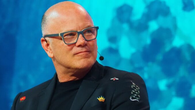 Galaxy Plans to Raise $100M for Crypto Venture Fund Tyler Spalding, CEO / Co-Founder, Flexa, 2Chainz and Zack Seward, Deputy Editor-in-Chief, CoinDesk
